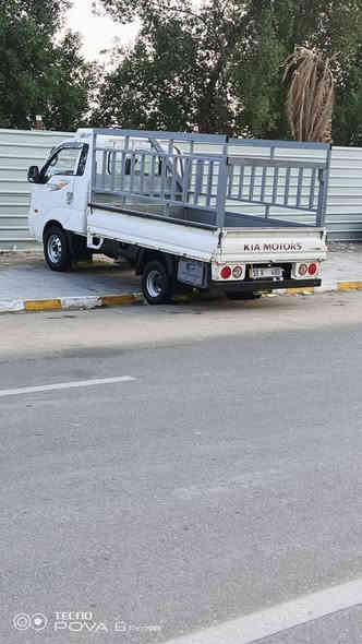 السلام عليكم عندي كيا للبيع 2008 رقم دولي بال 28 تحويل ثاني يوم سياره باسمي مكاني نجفا***********
