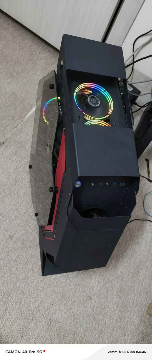 GPU: RX 6600XT X3 FAN XFX RGB
CPU: RYZEN R5 4500 6CORE 12THREAD
RAM: 2×8 16GB TEAM GROUP
HARD: M.2 SSD 500GB SAMSUNG 860 EVO
MB: ASUS PRIME B450 4SLOT RAM RGB 
POWER SUPPLY: 650W 80PLUS ROCKET RGB
COLER: AIR COLER X2 FAN THERMAL RIGHT 
CASE: XIMMATEK X5 FAN RGB

 سعر: 535$ أربيل, العراق


**إذا كنت صاحب هذا الإعلان وتريد حذفه لأي سبب، رجاءا أرسل رسالة إلى الدعم الفني**