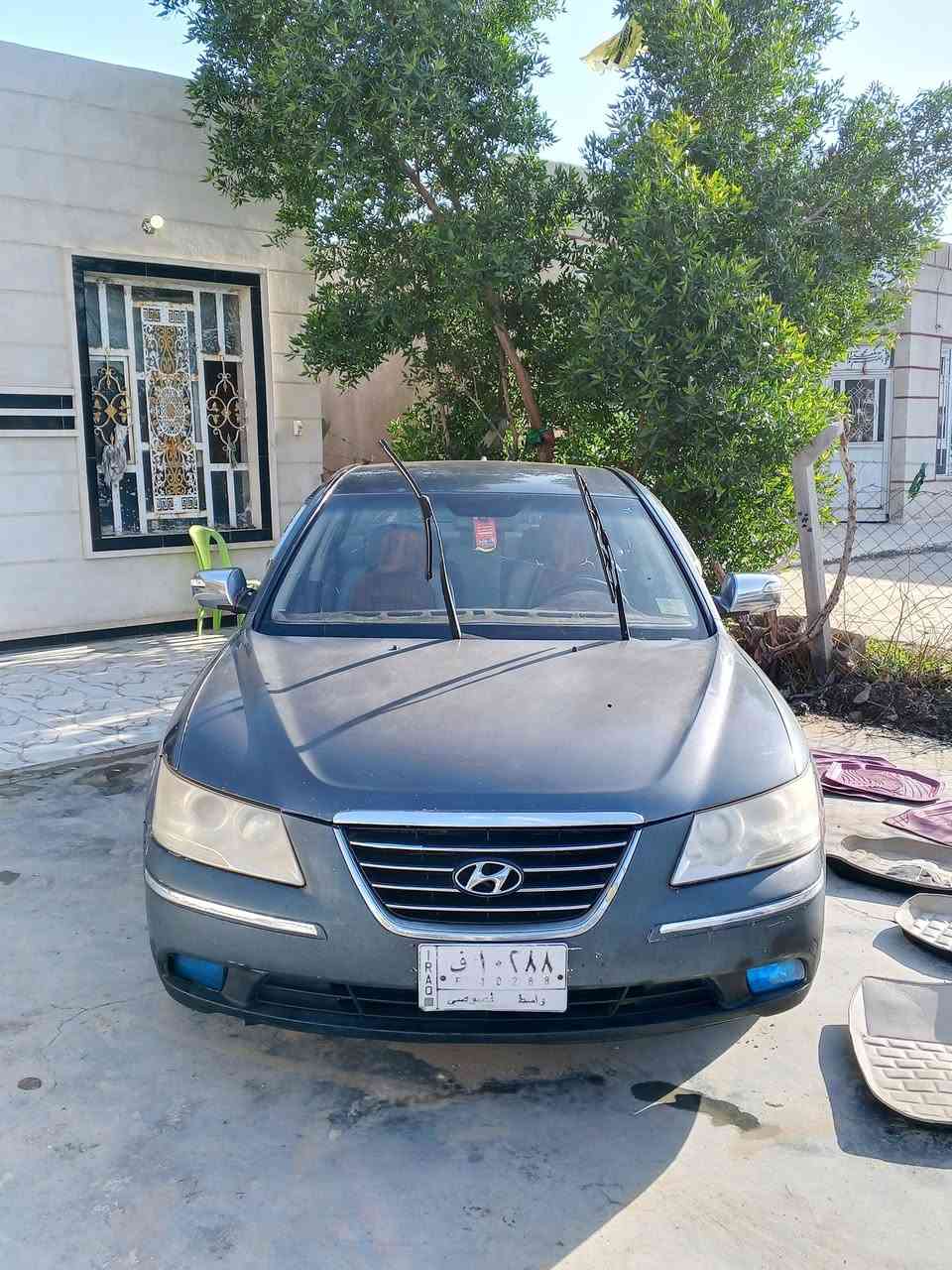 سلام عليكم للبيع سوناتا 2009 وارد امريكي 
بيه قطعتين صبغ جاملغ بنيد بدون دواخل 
بيه جراد باب بسيط سيارة جديدة معنه الكلمه 
تخم تاير صدر جديد مكينة وكير جديد 
السعر 110 بيه مجال 
للاسفتسار *********** 
واسط الزبيديه
