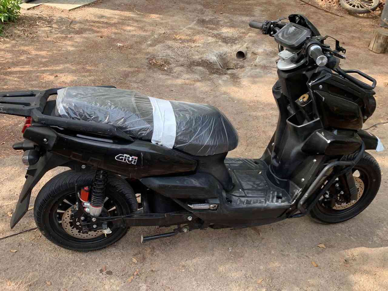 دراجة شحن 
نوع اباجي
مواصفات فول
ع وضع البلاد ما مبدل بيها اي شي 
نضام ال R
سرعه 112
6 باتري الكبار
ملف 3000
دراجه غنيه عن التعريف
السعر 1,200,000 
مكاني بغداد 
التواصل بغداد, العراق


**إذا كنت صاحب هذا الإعلان وتريد حذفه لأي سبب، رجاءا أرسل رسالة إلى الدعم الفني**