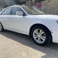 سوناتا مقدس 2011 بيها جاملغ مبدل وبارد الي مأشر عليه  سيارة مكينه بلاد...