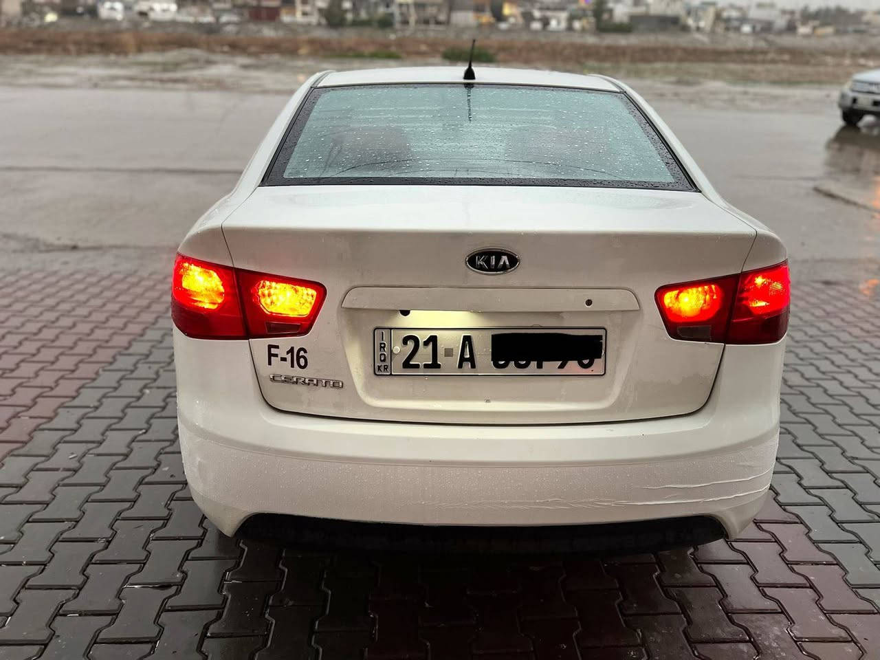 سياره كيه سيراتو موديل 2010 ثلاث  نص بي ضبغ بدون دواخل وره كدام كبس سنويا رقم جديد هزه جديد تايرات جديد صدر امامي خلفي جديد سكان ڤوليوم شاشه ايباد كاميره مير مكينه شرط شرط تحول سعر 89بي مجال عينوان كركوك رقم مبايل *********** كركوك, العراق
