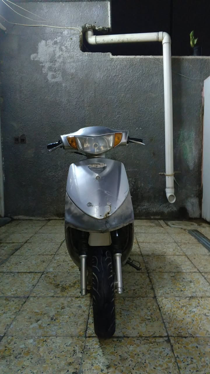 السلام عليكم دراجه ماكس قجمة 120دراجه نضيفه سلف هندر مكينة جديدة تايرات جدد خلفي أمامي ستان تعليك وصفح عوزهة باتري فقط مكاني بغداد
رئاسه العبيدي شارع 20 سعر 250بيهة مجال *********** رقم التلفون
