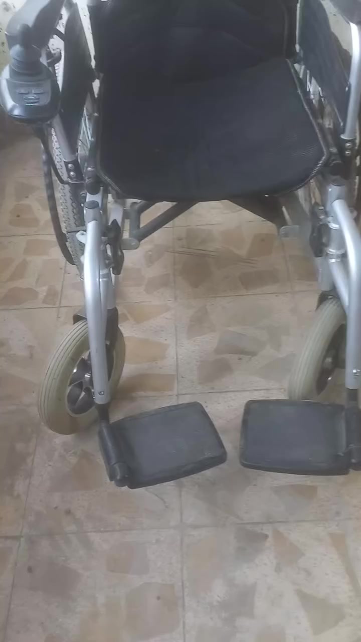 عربانه شحن السعر 400
رقم الهاتف ***********
