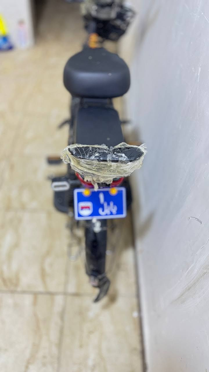 دراجه شحن لبيع نوعيته iBiKe  كلش نضيفه بس هورن وأشاير   فقط  بطاريات اصليه وشاحنته اصليه  2بصمه 2مفتاح أريده 300وبيه مجال العنوان المسيب  حي المعلمين الاتصال ***********

