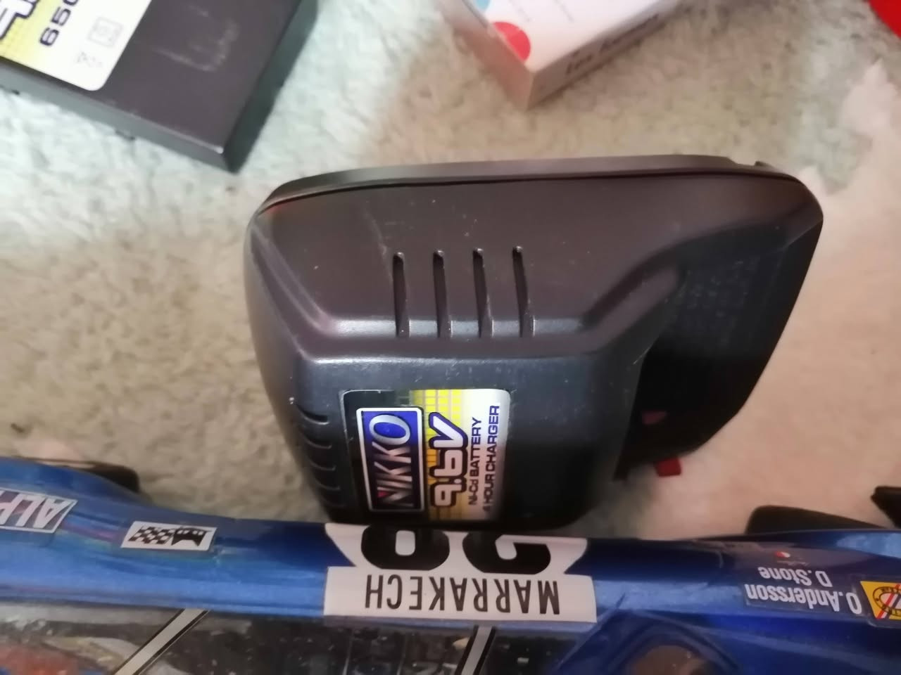 مستعملة شغالة وياها ريموت وشاحنة بطاريتها قوية ب٤٠


**إذا كنت صاحب هذا الإعلان وتريد حذفه لأي سبب، رجاءا أرسل رسالة إلى الدعم الفني**