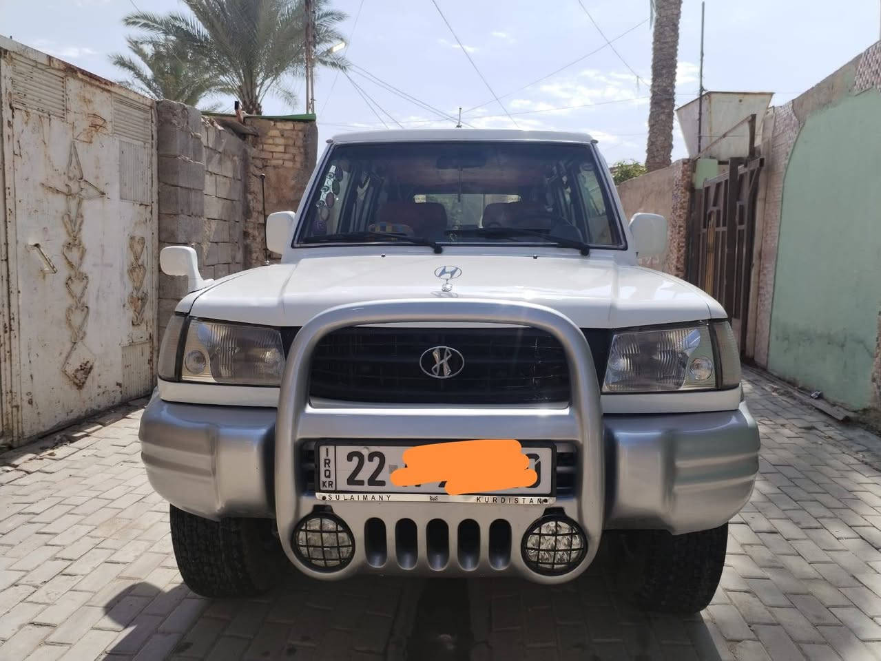 من رخصة مدير الكروب ===== سيارة كالوبر   ===== موديل  (2000 ) السيارة صبغ ابلاديه عده بس شبر أبراس الجاملغ الايسر 30 سانتيم بس مغبر كل الجاملغ    الرقم أربيل تحويل مباشر  هزه جديده (؟؟؟) يعني تتحول السيارة بدون ما اتروح السياره لربيل === 1- محرك حجم ( 3000) المرغوب شرط 2 - الكير شرط100 ٪100 == فور ويل + دفلك اكسل شرط100٪100 ===  تبريد ثلاث قطع شرط ثلج === تتفئه 100٪100 صدر امامي + خلفي + البدلات (شرط٪100 شرط)  فول شرط === تخم تاير  + السبير الكل شرط === درج اصلي شرط  دوشمه جديده === الكهربائيات 100٪100كلها شرط شرط شرط ما كو نقص بهيه ===(((( انتباه انتباه انتباه))))  بل نسبه للصرف مال البانزين  (؟؟؟؟) ماشاء الله تبارك الله === الرزانه بل شارع ماشاء الله تبارك الرحمن === لاستفسار  ( ***********) ( ***********)
