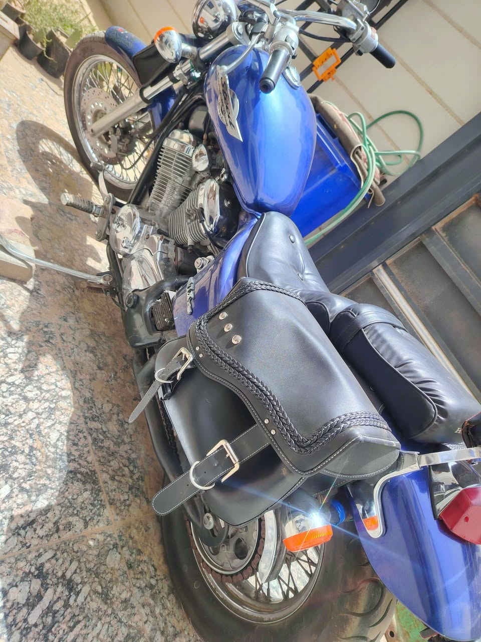 ا
السلام عليكم دراجه هونده ستد دراجه بلاديه برقي ما مفتوح بيها شلعتها تشك الكاع شك دراجه حته عده مال صباين بيها جيبلك مصلحين وتعال افحص لصبح زوج تايرات ابو نار جلاتين الصلي دراجه خير من الله شراي يجي وساب مكاني البصره ابو الخصيب الاسمده 
دراجه ورقه منفيس مو رقم 
سعر 17 وبيها مجال قليل

***********
