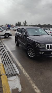 جراند شيروكي • ٢٠١١ • ١٨٥٠٠٠ كم