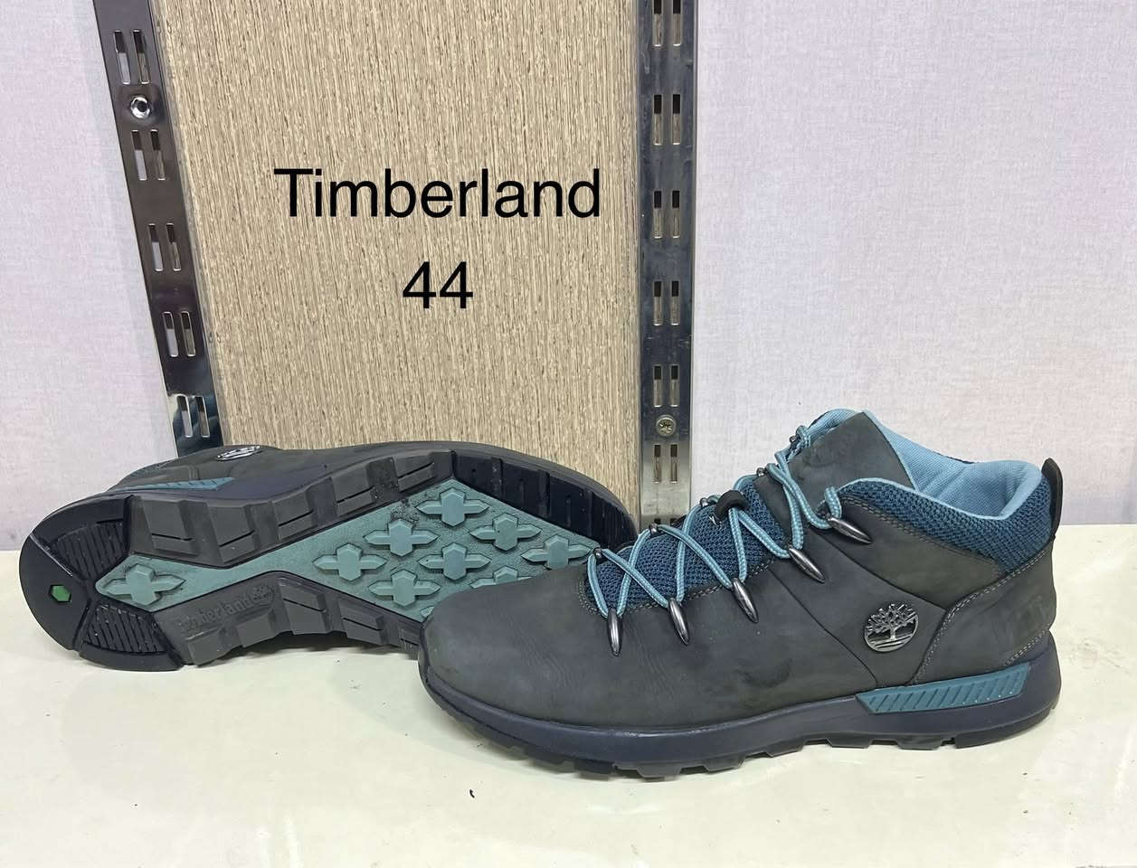 حياكم الله
احذية بالة اوربي اصلي
عسكري #جبلي#رياضي# رسمي✅
مراسلة البيج
او على الرقم وات ساب *********** 

توصيل لكل امحافظات🚙🚗🛻
