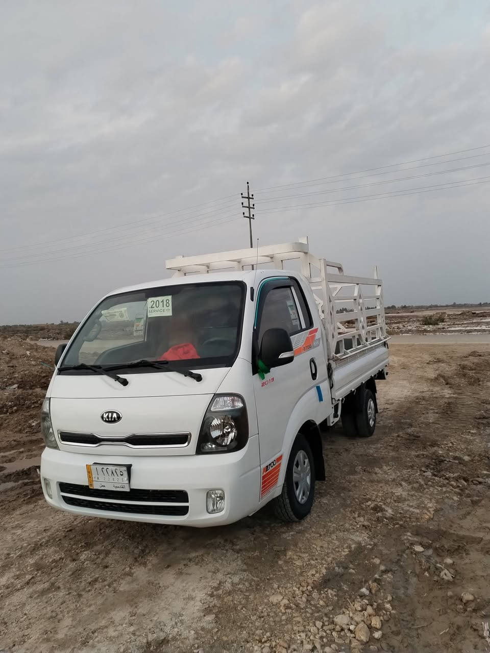 سلام عليكم سياره كيه للبيع مديل 2018 مكفوله كفالة عامه سنويه مجدد ل 28 تخم تاير  استفسار على رقم  ***********
