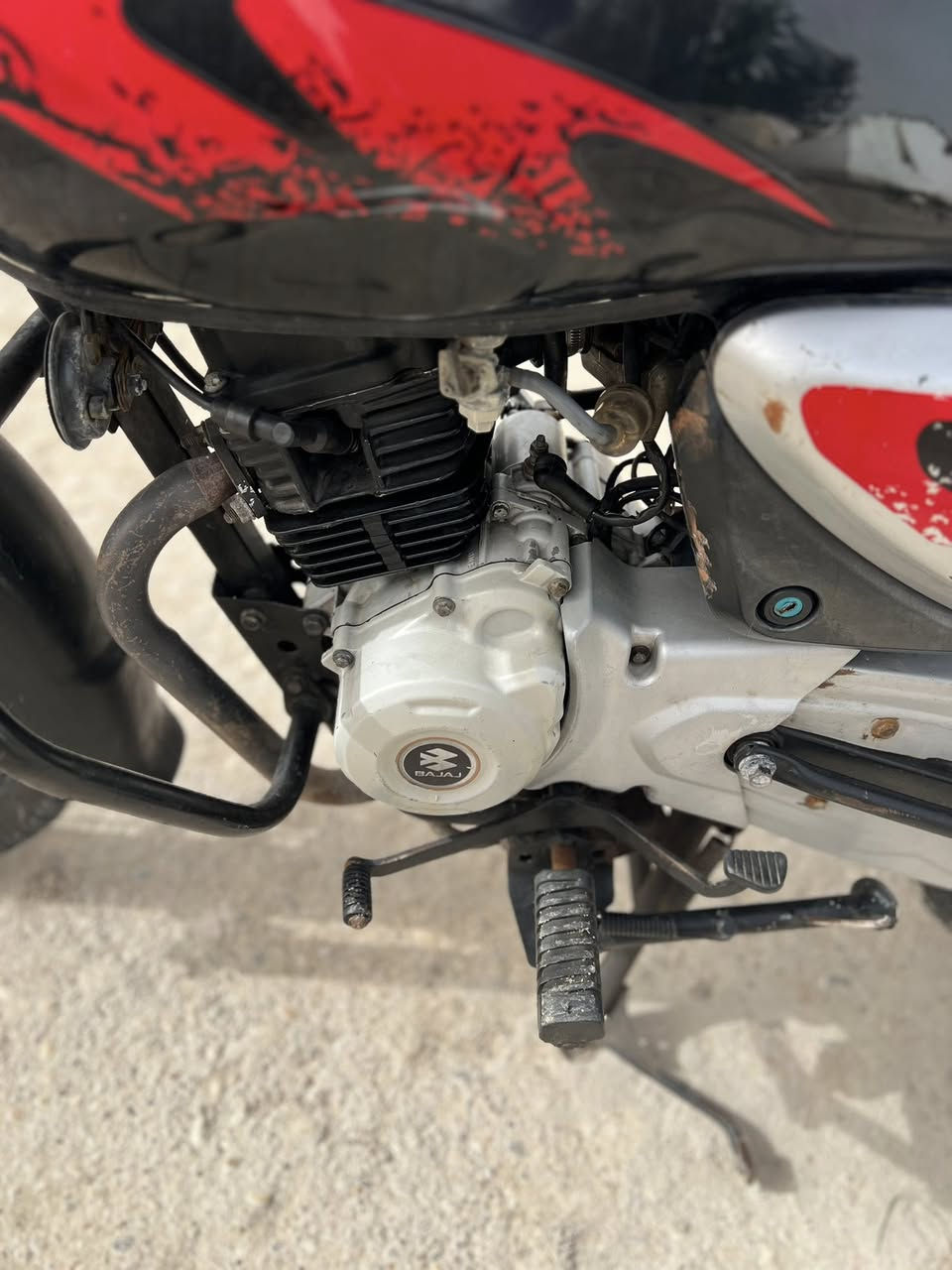 ‏سلام عليكم Boxer للبيع موديل 23 رقم الدراجة حلوة نظيفة بس مجففة كهربائيات كلها شغالة تواير ما بها أي نقص مكاني البصرة القرنة الثغر سعرها خاص وهذا رقمي***********
