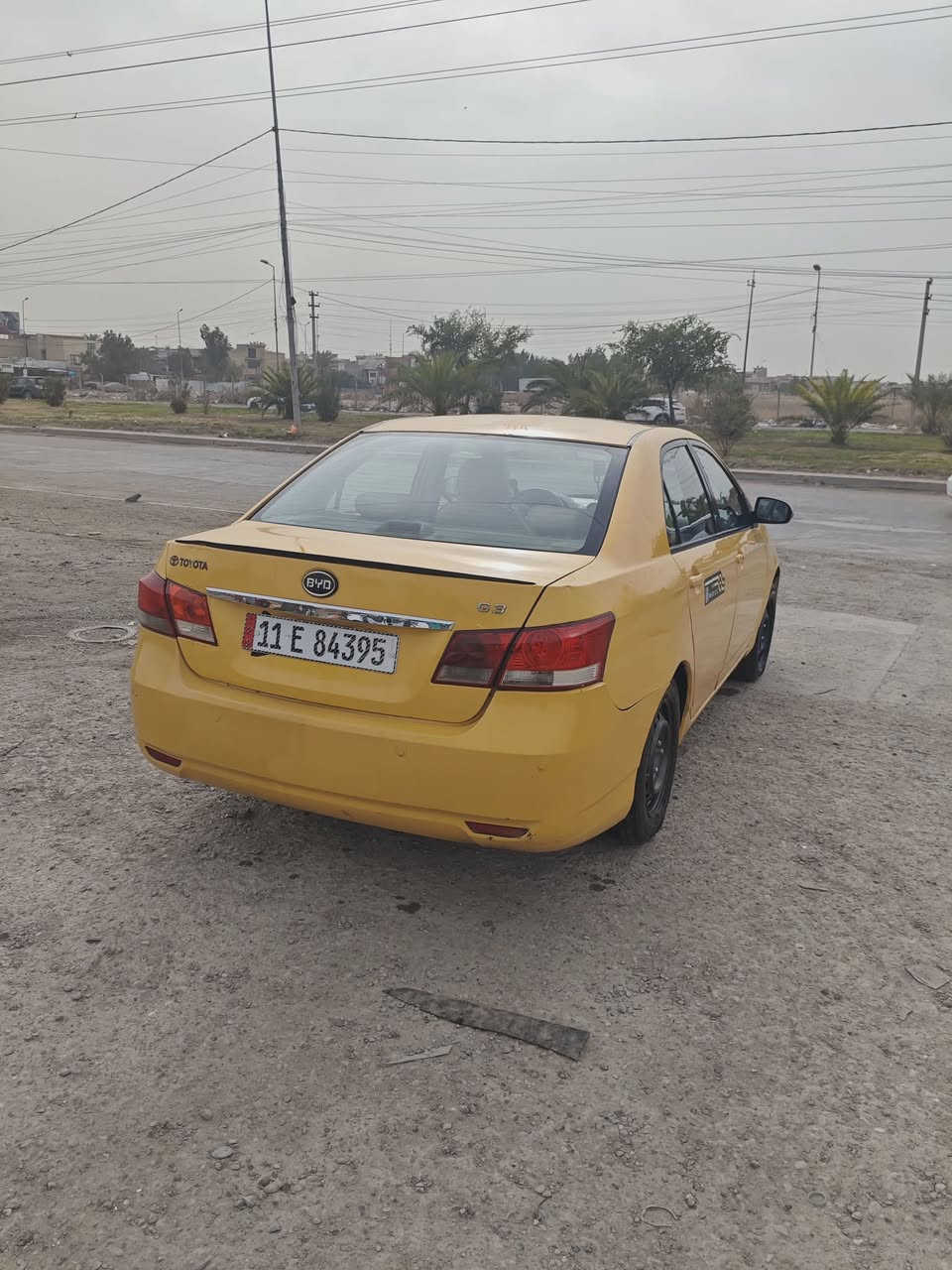 BYD 2013 بي واي دي موديل
كير ومكينة ياباني بلادي
 كير عادي
سيارة جاهزة 
كير مكينة صدر تخم تاير كهرباىيات كلة مكفول
💯 شاشة وسستم صوت جديد
بيهة خياسات معمرة وجاملغ امامي ابيع حزام مكفولة من ضربة
رقم بغداد انكليزي ( باسمي السياره )
سنوية جديدة 2027
 مصفرة هيئة غرامة
شرط التحويل ثاني يوم
بغداد الكرخ 
السعر 45 $
 ***********
