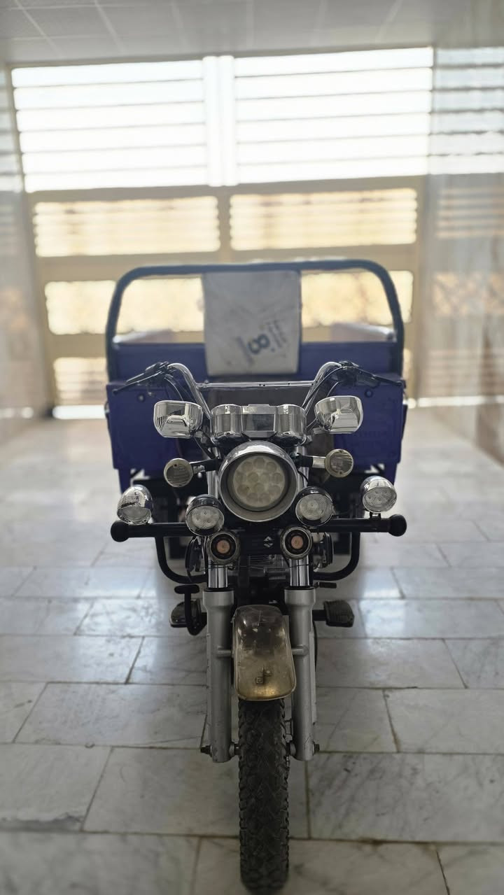 سلام عليكم ستوتة للبيع بسعر 1900وبي مجال حك جيتك مديل 2023اصولي بيهة فطر بصيط بل ركبة  مكاني كربلاء ***********
