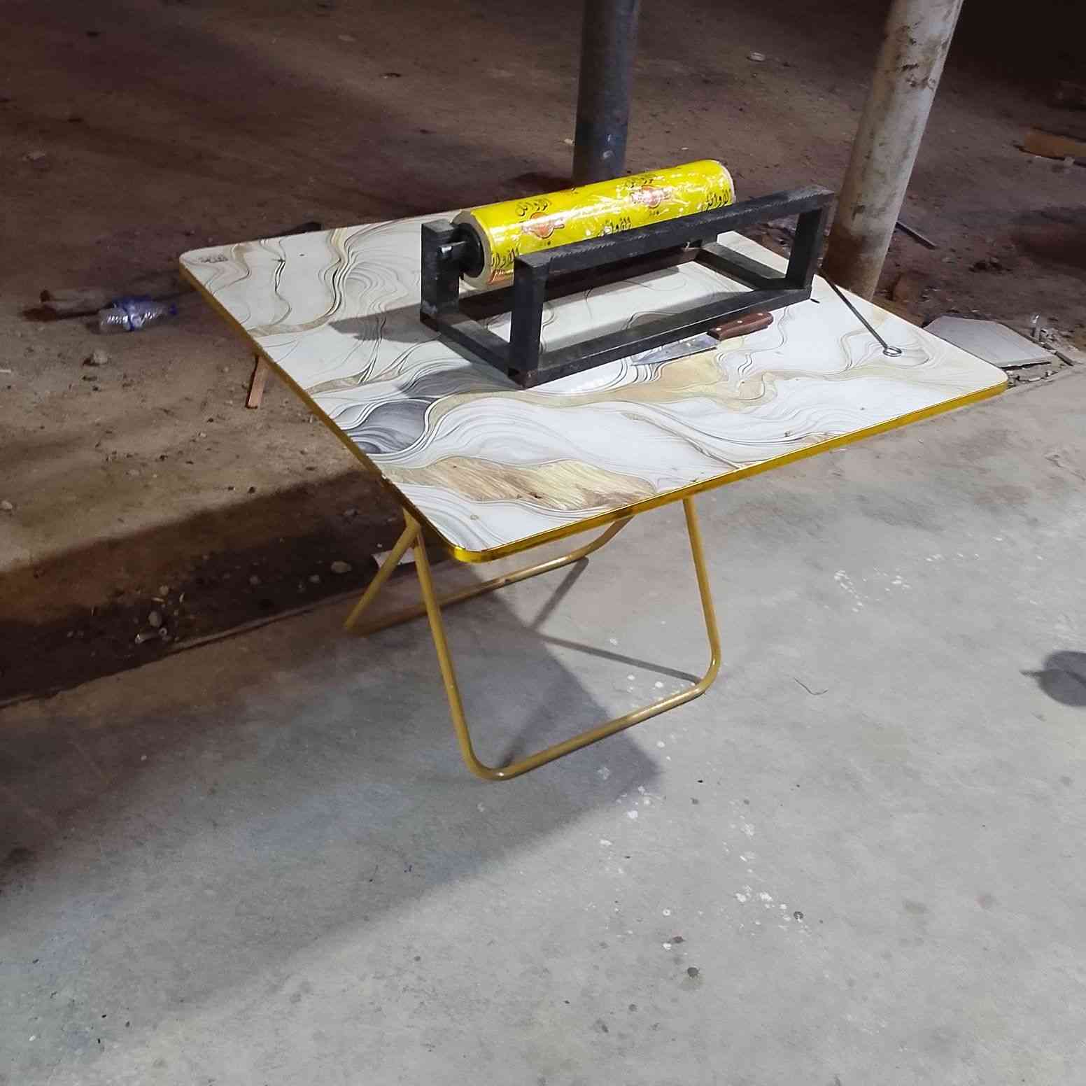 للبيع مشوايه منقله وجامخانه وتنور طين مغلف بحديد متحرك وميوزه الشراي يتصل على الرقم التالي *********** يوجد واتساب
