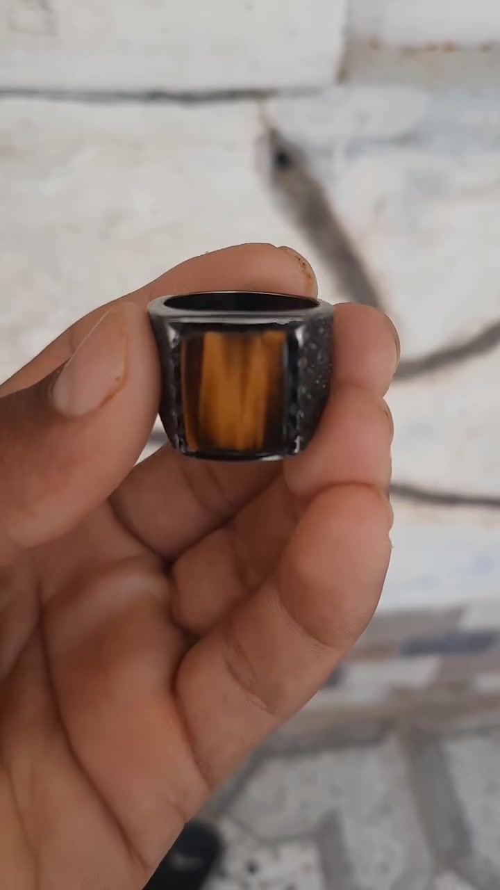 سلام عليكم
محبس حجر عين النمر حجر كريم السعر 70 بي مجال ملاحظه مو فضه العنوان كركوك


**إذا كنت صاحب هذا الإعلان وتريد حذفه لأي سبب، رجاءا أرسل رسالة إلى الدعم الفني**
