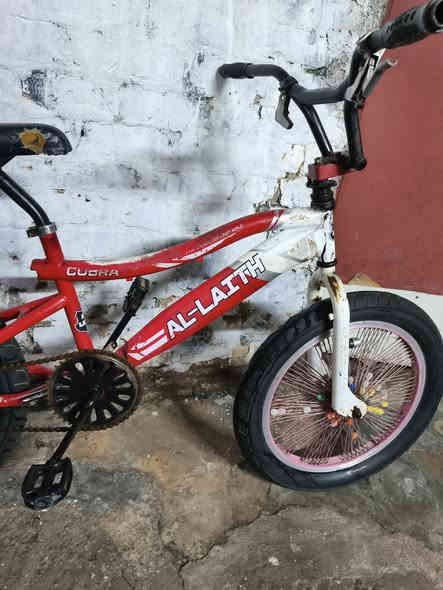 باسكلات حجم 20 للبيع
نظيفات
نقصهن بريكات (الوايرات بس موجود يدات)
الواحد سعرة 40
وإذا ثنينهن تاخذهن عل 70
العنوان الرمادي حي البكر قرب النادي الملكي
للاستفسار الاتصال ***********
