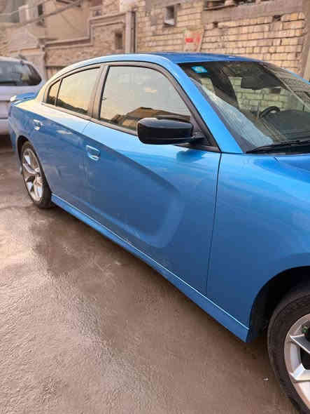 سلام عليكم
جارجر فئة GTمديل 23 توو ويل  لون بحري مميز  سنوية هزة رقم دولي كلة جديد تحويل نفس ليوم بسمي  فول مواصفات ماعدا لفتحة  
 سيارة ما بيه حادث مجرد حالوب فقط سعر. 268وبيه مجال للشراي 

بغداد بلديات 
رقم الهاتف ***********
