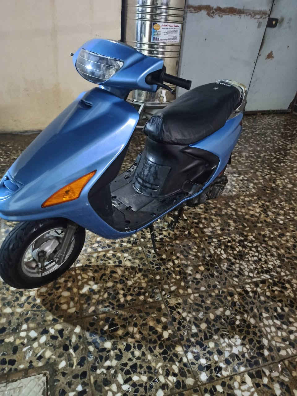 سلام عليكم 

دراجه فراشه للبيع الدراجه جديده وحلوه شلعه ومعدل 
دراجه كله شغال مكينه خرسه  الدراجه مبدل بس ولفات 
السعر 400 وبيه مجال 
مكاني  نجف الكوفه 
***********
