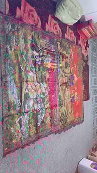 حاجات نضيفه مال بيت للبيع سعر ٢٠٠ وبيهن مجال 07700544452 بكان قرب الور...