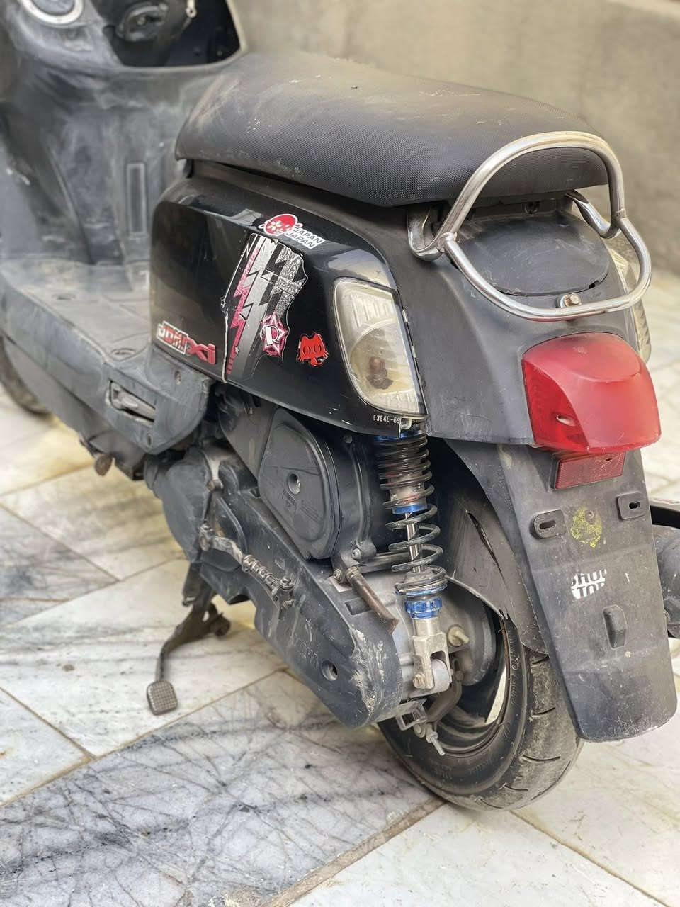 سلام عليكم بوليسي مسطره الحديث دراجه كامله ما بيها اي نقص افحص واخذ شلعه ومشي وناعمه ٥٠ بلاد سعرها مناسب كلش ٦٥٠ شراي يتصل ع رقم /***********
