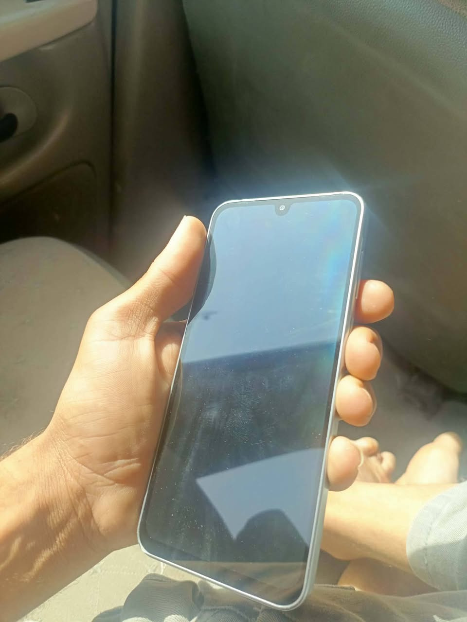سلام عليكم سامسونك للبيع ذ ١٢٨ بطاريته ٥٠٠٠ انسه الصرف جهاز عملاق وعلي للبيع سعره ١٩٠ وبي مجال مكاني حله ناحيت نيل رقمي *********** وبي واتس مستعجل ع لبيع

