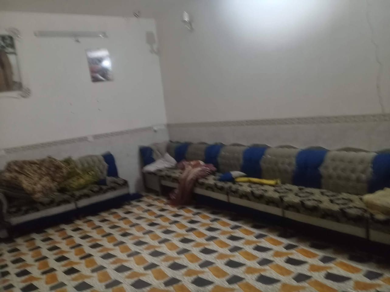 اللهم صلي على محمد وال محمد
🏡 للبيع بيت سكني مميز
مكلف بالنشر..
بيت للبيع على شارع (20) الفاصل بين حي العسكري وحي الشرطة، بمساحة 200 متر مربع.
✅ موقع ممتاز وحيوي
✅ مقابل حديقة مباشرة
✅ مناسب للسكن والاستثمار
✅ منطقة مخدومة وقريبة من جميع الخدمات
للاستفسار ومعرفة التفاصيل والسعر، يرجى التواصل على الخاص أو الاتصال بالرقم ***********
