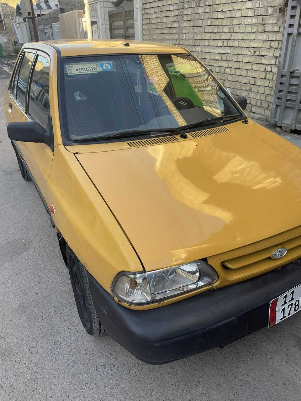 سلام وعليكم سايبه موديل 2015بسمنه مصفره من كلشي تبريد وكير ومكينه جددد شواصي جدد صبغ جاملغ امامي مكاني شهداء السيديه السعر ٣٥ وبيها مجال ***********
