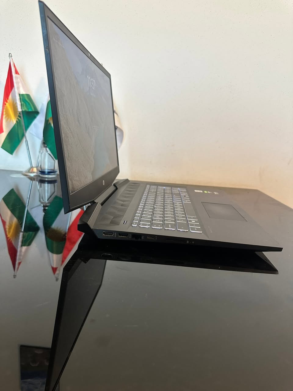 Hp pavilon  gaming
Gpu Gtx 1650ti 4gb 
Cpu i5 10500H
Ram 8 gb 
Hard 1tb samsung ssd nvme 
Screen (17 inch ) 144 hz 
Charger 150w 
Battery report 82%

Location - erbil 

Delivery 🚚 

Phone ☎️ : 9647503518125

Price : 520,000🤝🤝
