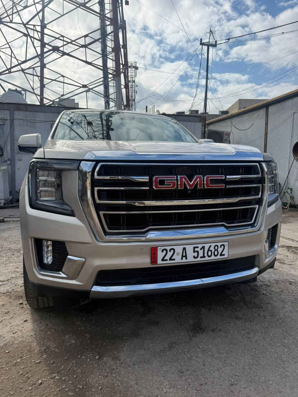 السلام عليكم GMC يوكن شاطي طويل موديل2023مسافه مقطوعه 23،000
سياره فول للاخير تواصل ***********
شاشه جبيره مقاعد vip شاشه دجيتل الكتروني سياره فول للاخير سياره ما نازله للشارع وما مشتغله خط ابد سياره جديد بمعنى الكلمه ماشيه 23الاف بس رقم اربيل بسمي لون شمباني جنطه كهرباء سياره فول فتحة سقف 
الحادث اعصار عندك صبغ فقط جاملغ خلفي سياره بجم كبس وعندك مكانات بيها بارد
