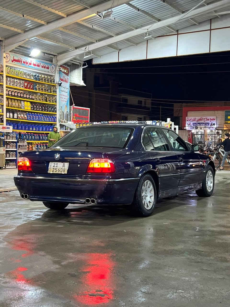 بي ام خفاش 728 6 سلندر موديل 1998 محدث بجم 2000 كامله كله جديد صبغه جديد عام بأسمي رقم سليمانيه تحويل ثاني يوم او وكاله 
عنواني ناصريه 
سعرها 100 وبيها مجال 
***********
