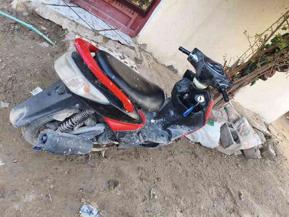 سلام عليكم اخوان
سكنس فحل للبيع گلج امامي رياضي خرز معدل وشلعة گلج خلفي جديد الدراجة عوزها فقط طوافة بانزين والكفرات تعبانة بس موجود واتساب وخاص ***********
