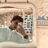 اخوتي العزاز عامل صاله او عامل اي شي بمطعم شي كون يوميه زينه وقت حلو  ...