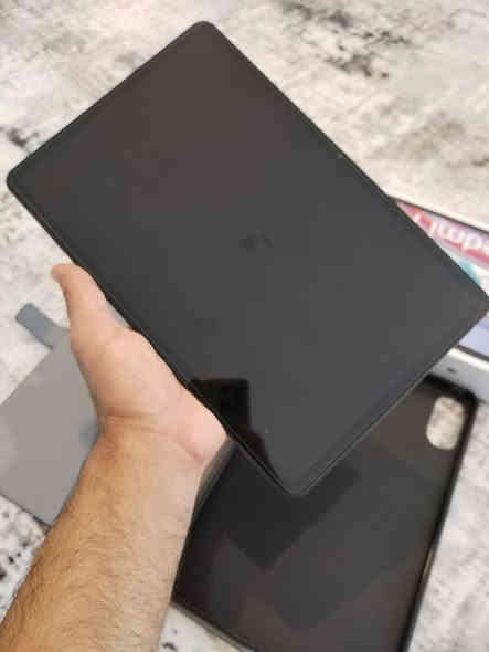 السلام عليكم

Redmi Pad Pro للبيع

مواصفات الجهاز:
الذاكرة: 8GB RAM  256GB ROM
 المعالج:  Snapdragon 7s Gen2 Mobile platform

الجهاز بعده داخل ضمان شركة الذهبي للاتصالات

الجهاز يحتوي على جميع ملحقاته مع كفر أصلي جلد ولزگة شاشة أصلية

مدة استخدام الجهاز لا تتجاوز 30 ساعة فعلية 

السعر المطلوب مع الملحقات ٢٥٠ الف وبي مجال بسيط 🙏

العنوان:طريق بغداد كربلاء عمود ٥٥٦ قرب سيطرة الوند

الهاتف ***********
