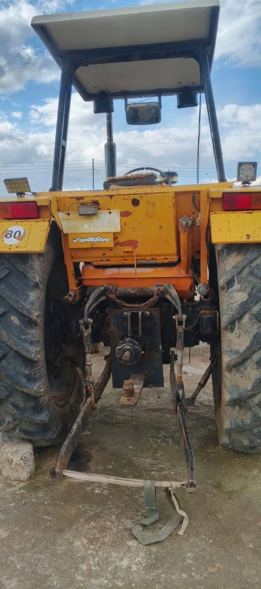 للبيع تركتر روسي موديل 2000 رقم نينوى محرك گير اكسل هيدروليك بشرط تايرات جدد***********
الخاص مفتوح
