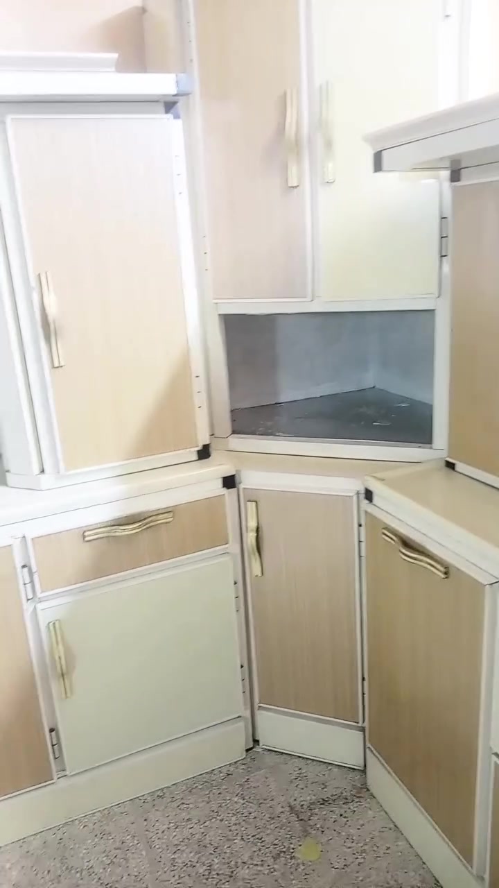 كاونتر للبيع المنيوم الثكيل مرمر طبيعي شغل درجه اولئ شراي اتفضل خاص أو اتصال على الرقم *********** مكاني بغداد يوجد توصيل محافظات
