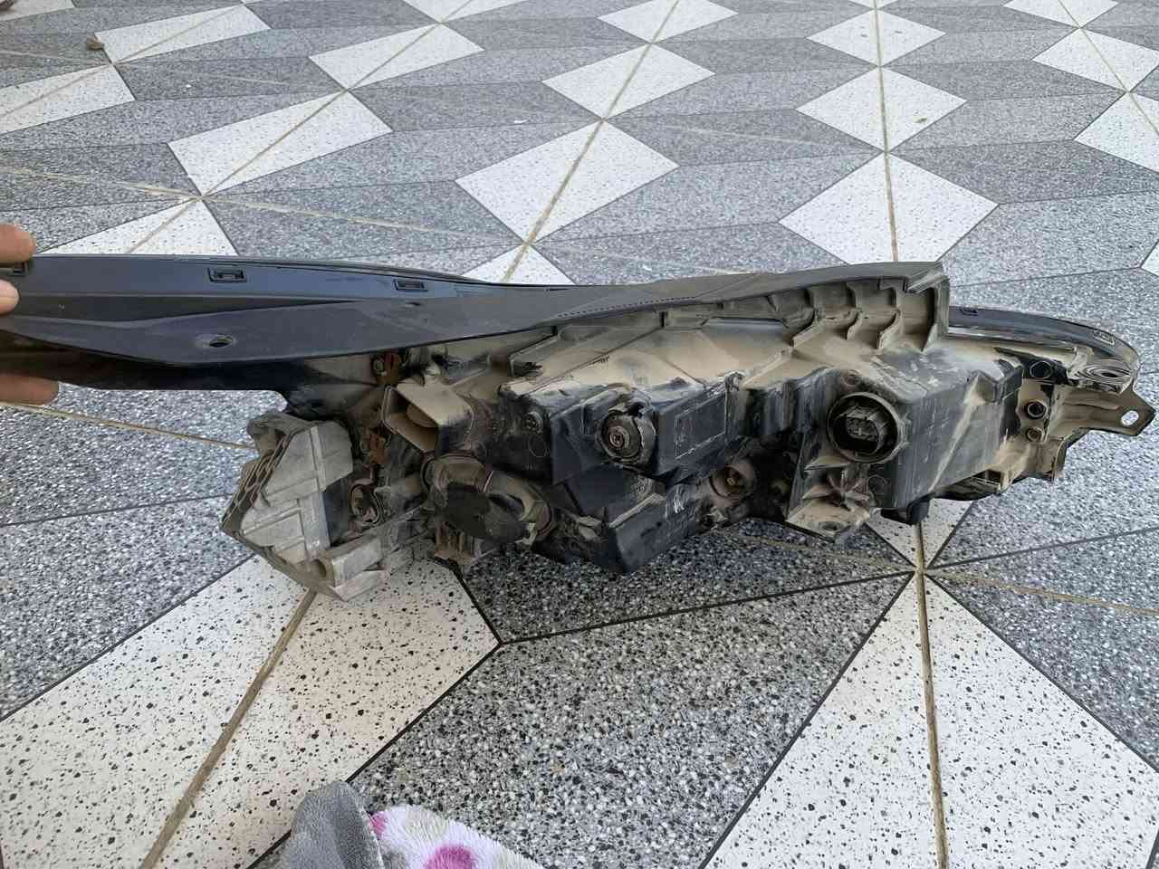 سلام عليكم 
للبيع شغال فقط لد ميشتغل ٤عدسات مكلف بالنشر رقم صاحب الايت 

‭٠٧٨٢ ٩٣١ ٢٧٥٤‬
السعر ١٥٠ وبيه مجال
