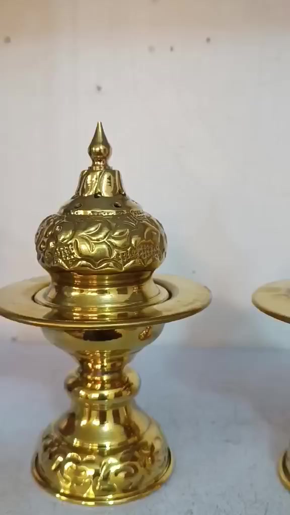 انتيكات وتحفيات للبيع مكاني بغداد *********** يوجد توصيل
