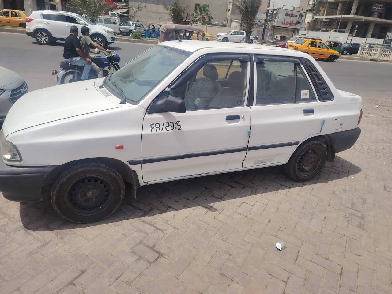 سلام عليكم
سايبه للبيع موديل ٢٠١٢خصوصي مكفوله عام من صبغ وضربة عده رصه موجوده سياره مكفوله شواصي
محرك بيه خيط تبخير تبريد ثلج كير مكفول دشبول نفخ
عنوان بلديات سعر ٤٠ بيهه مجل
رقم هاتف ***********
