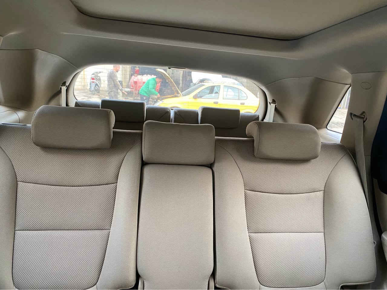 السلام عليكم كيا سورنتو خليجي موديل ٢٠١٢ محرك ٢٤٠٠ دوش بنوراما اشاير بالمري شاشه بيه حادث جاملغ وبنيد بدون لا شاصي ولا لغد حداديه جديده وتخم تاير جديد وموجود بيه سونار
رقم الهاتف/*********** بغداد, العراق
