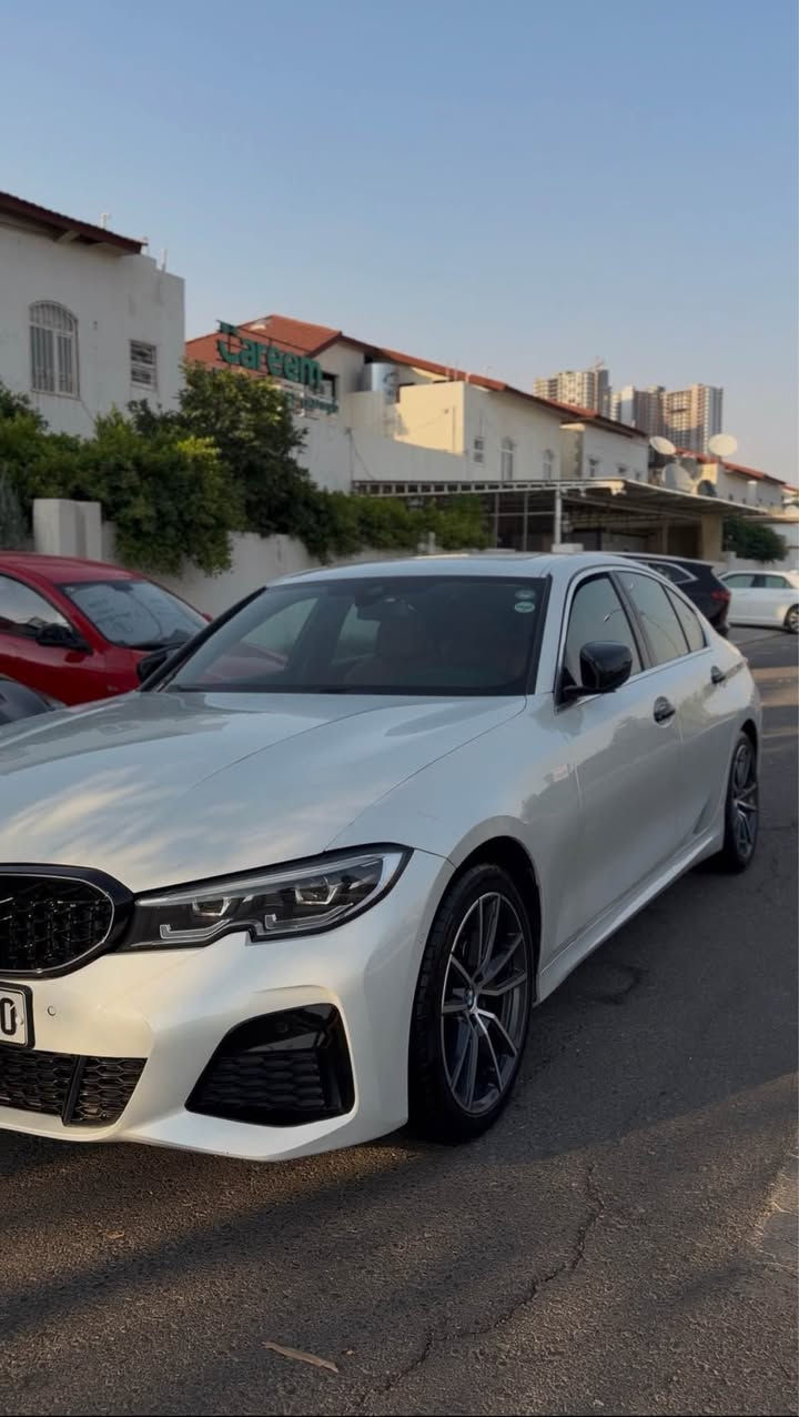 BMW 330i Kit M 2021 
Engine: V4 20-Turbo 🔥 
وارد امریکي 🇺🇸 
داخل مشمش 🧡 
📍مکان سیارة اربیل 
*********** أربيل, العراق
