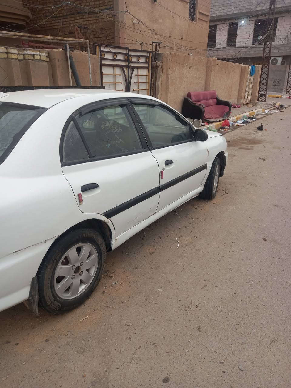 سياره 2001 جير ومكينه نظيفه الثانويه 31 كهربائيات كلها شغاله وكان حسينيه مال راشديهر السعر 28 مراوسه كراوس ***********
