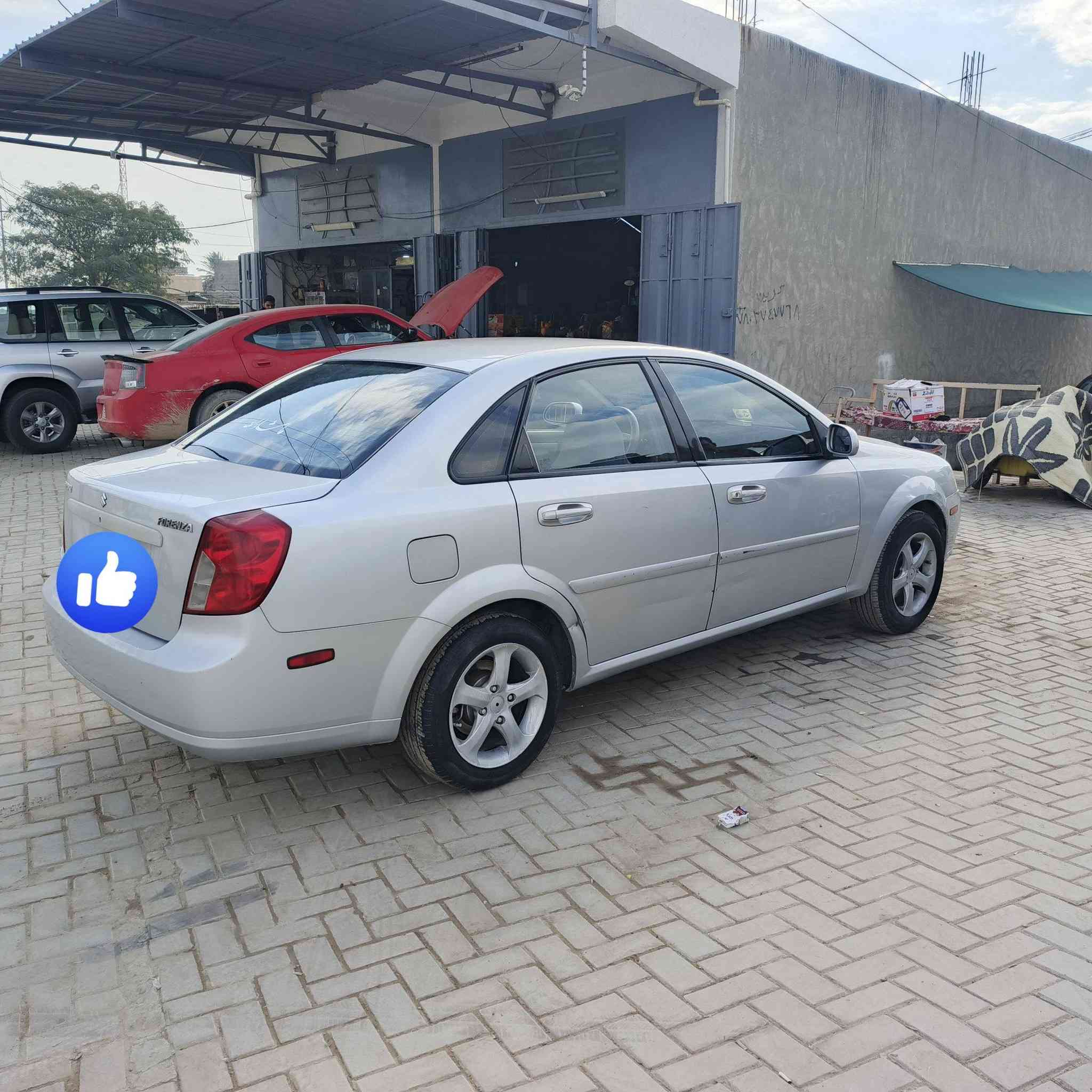 سلام عليكم سياره سوزوكي فو رنزه رصاصي فضي 2007 سياره ماشيه 73الف حقيقي سياره جديده اخد زيرو سياره كفاله عامه من نقطه صبغ بلاديه ولا جراد سياره بيه ضربات تصلح عل بارد  مثل مموضح بل صوره مكينه لا تبخير ولا دخن مكينته ثلج من داخل ورقمه بغداد تحويل ثاني يوم سنويه تصقط 2028 سعر 65$ مكاني صلاح الدين قضاء بلد سيد محمد (ع) رقم ***********
