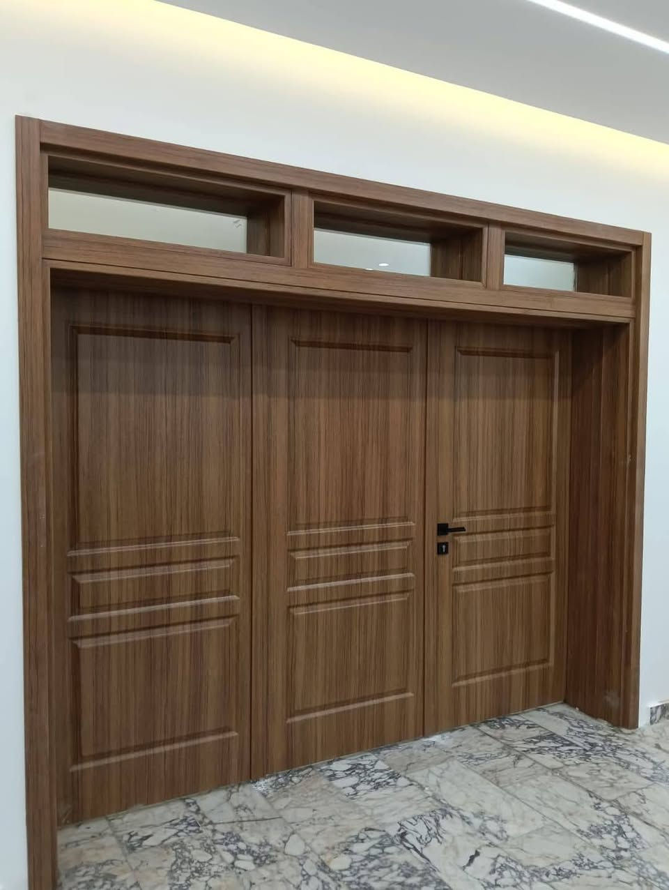 جودة فائقة وتصاميم استثنائية تميز أبوابنا الداخلية لتكمل جمالية الديكور في منزلكم 🚪
قواطع وسطيه متنوعة حسب القياس ولطلب متؤفر سلايت ودفتري 🚪🚪
للمزيد من المعلومات أو للأستفسارت لا تترددوا للتواصل معنا📱
🛑 كربلاء البوبيات عمود 45 🚪
***********         واتـساب📞
***********         واتـساب📞
