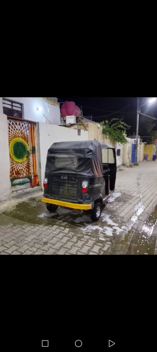 ١٨وراق كشره محرك نضاف سعر خاص تكتك جاهزه ***********
