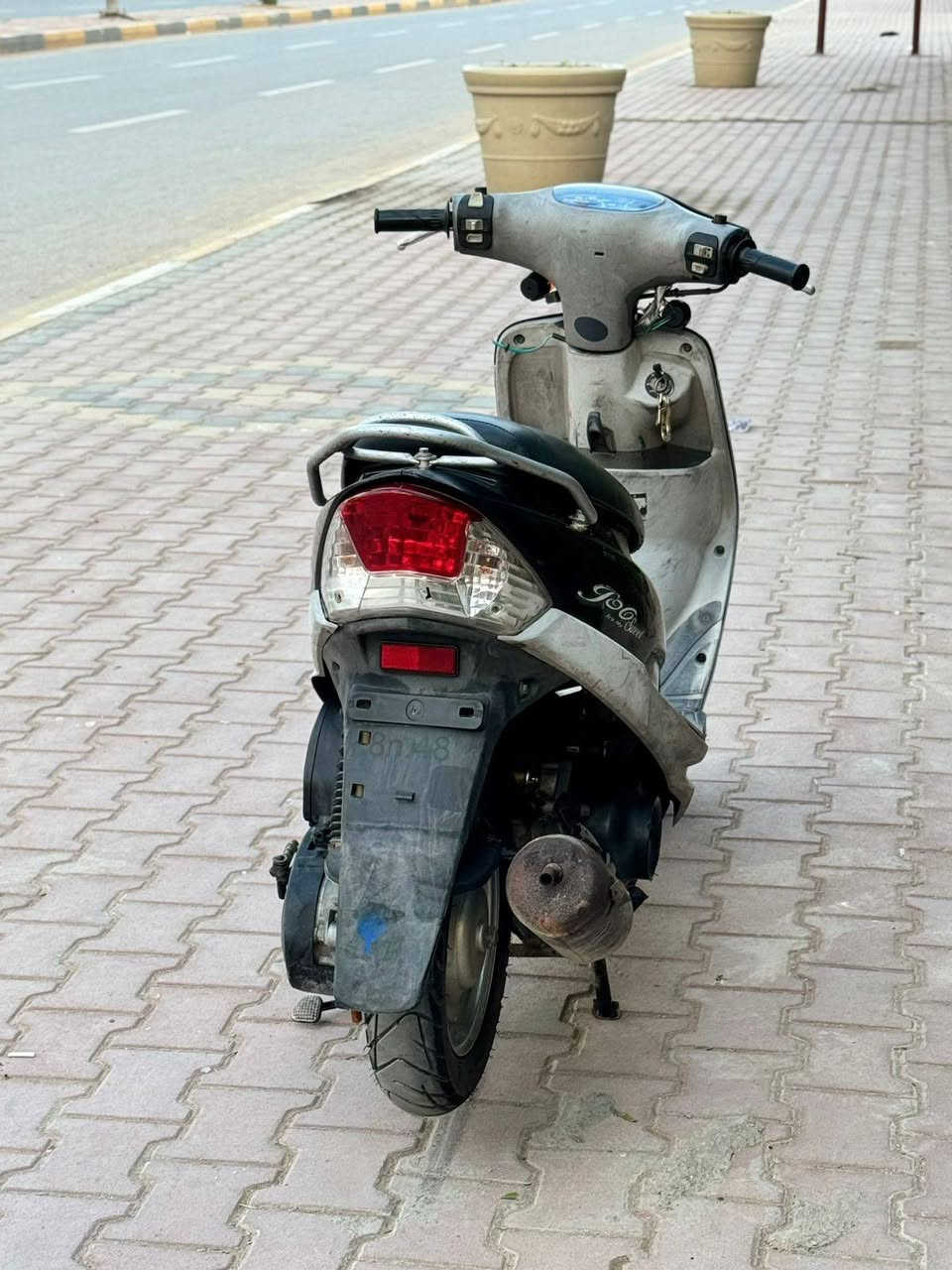 ماكس منغولي للبيع 900 وبيها مجال
***********
