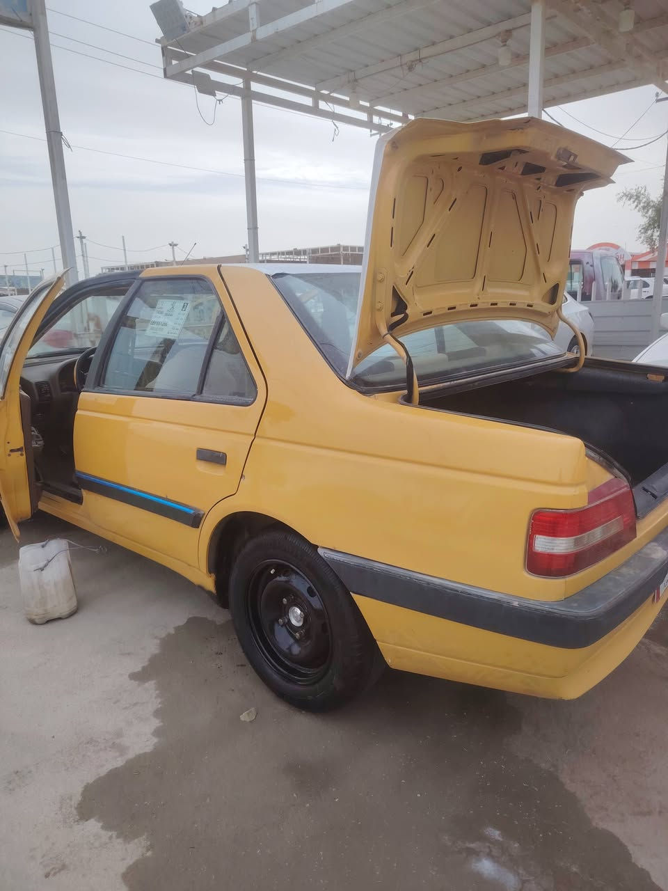 سلام عليكم ورحمة الله وبركاته عندي بيجو 16 اكد رقم نجف مشروع وطني بيه صبغ بدور الخلفي بس صبغ بدون معجون والباقي كفاله تخم تاير باتري جديد ضنان حداديه امامي ستوني منزلها بقت الخلفيه زنون ودوشمه جديده بيع مستعجل ٣٦ وبيها مجال شراي اتصل مارد لا تعليق ولا خاص مكاني نجف ***********
