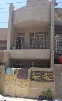بيت للبيع مساحته 80 متر طابو صرف بناء حديث درجه اولئ مكون من استقبال و...