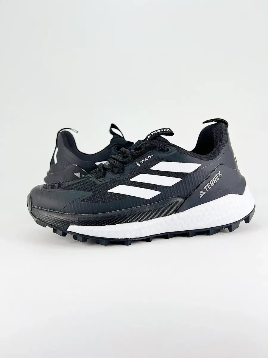⁨ Adidas Terrex Gore-Tex
حذاء مو بس شكل — أداء حقيقي على الأرض 

✔️ تقنية GORE-TEX ضد المي بالكامل 
✔️ قاعدة BOOST راحة خرافية بكل خطوة 
✔️ ثبات قوي حتى على الطرق الزلقة 
✔️ تصميم يتحمل الاستخدام الثقيل والهايكنك 

هذا الحذاء ينطيك راحة + حماية بنفس الوقت 
يعني لا تعب ولا خوف من الجو 

إذا تمشي هواي، تسافر، أو حتى استخدام يومي قوي… هذا اختيارك الصح 

🚚 توصيل لكل محافظات العراق 

📩 لا تفكر هواي… الكمية محدودة 

للطلب والاستفسار مراسلة أو الاتصال: *********** 

#AdidasTerrexFreeHiker2.0LowGoreTex #ترندي_سنكرز #trendy_sneakers⁩

إرسال رسالة
