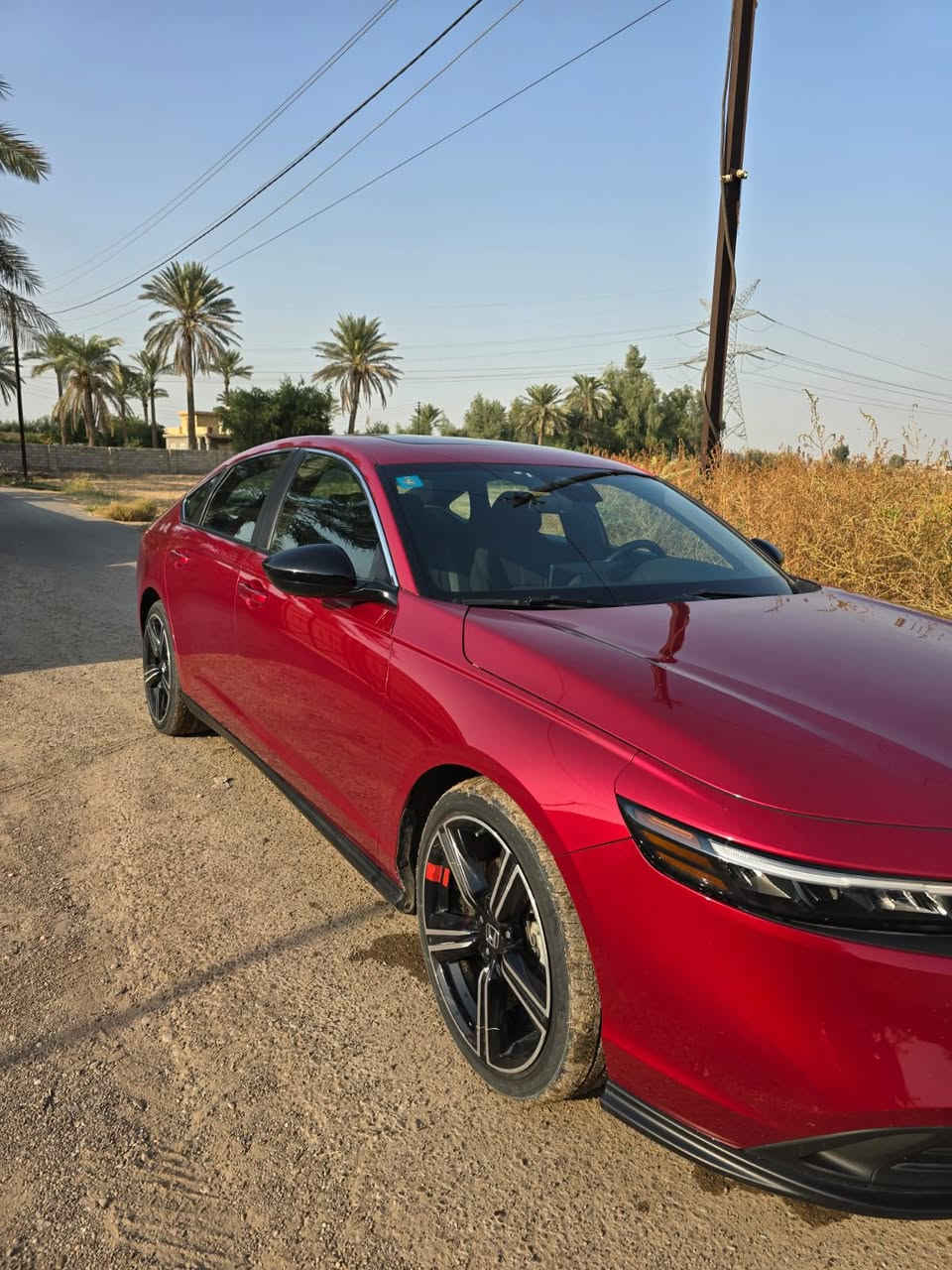 هوندا اكورد 2023 محرك 2000 هايبرد سبورت
حادثها بسيط كلش وموضح بالصوره ، باب خلف السائق مبدل اصلي تفصيخ وجاملغ خلف السائق مصبوغ ، السياره كلش حلوه ومناقصها شي مستوردها على ايدي 

ماشيه 55 الف ميل مشيها كله بأمريكا 

مواصفات سبورت معروفه 

مكانها بغداد التاجي 

السعر 205 

***********
